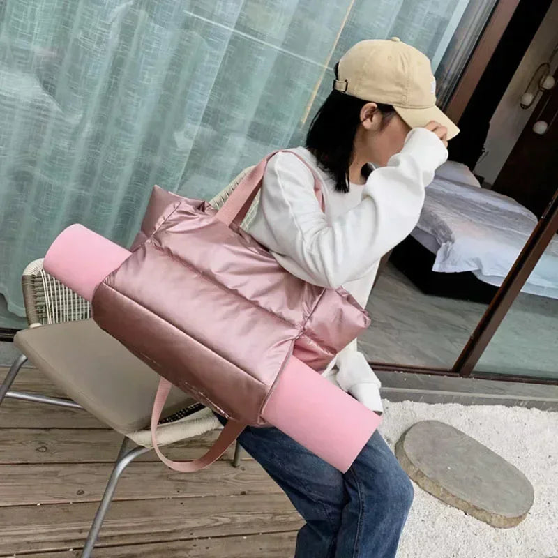 Bolso de gimnasio con bolsillo húmedo y correa desmontable