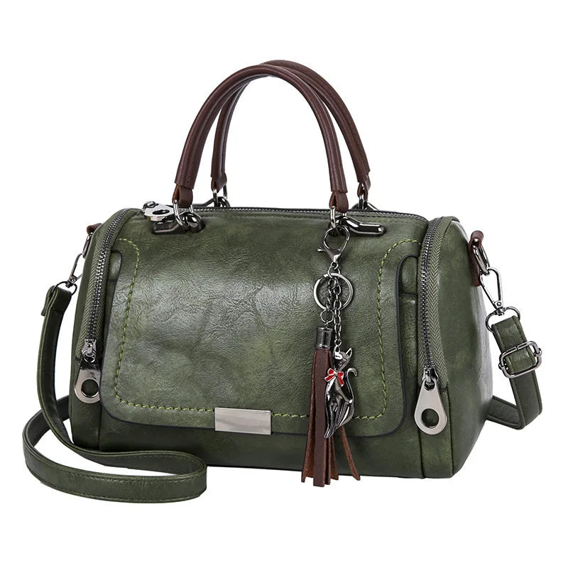 Cartera Boston con borla y correa desmontable