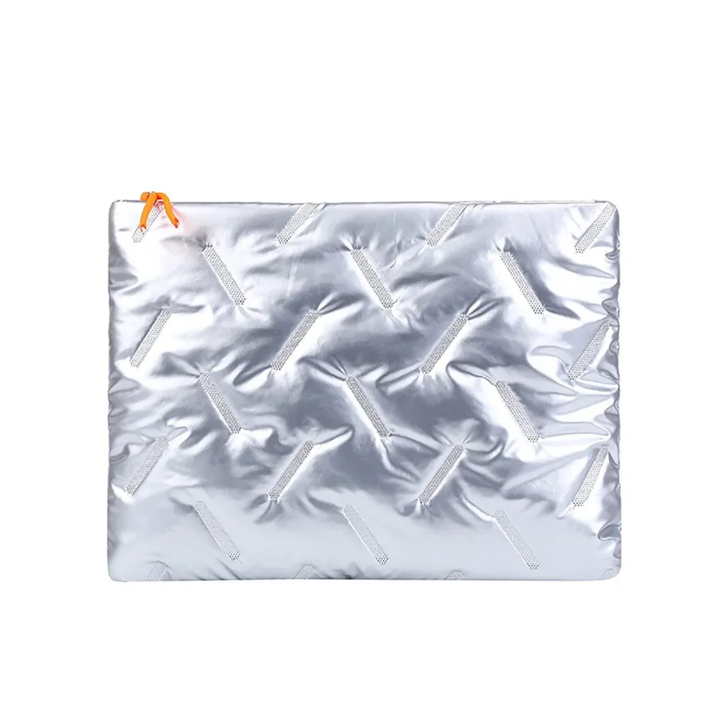 Funda acolchada para notebook con opciones de correa