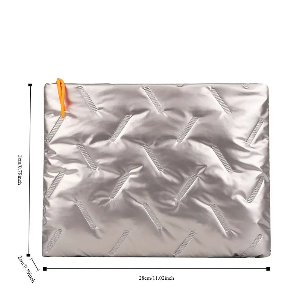 Funda acolchada para notebook con opciones de correa