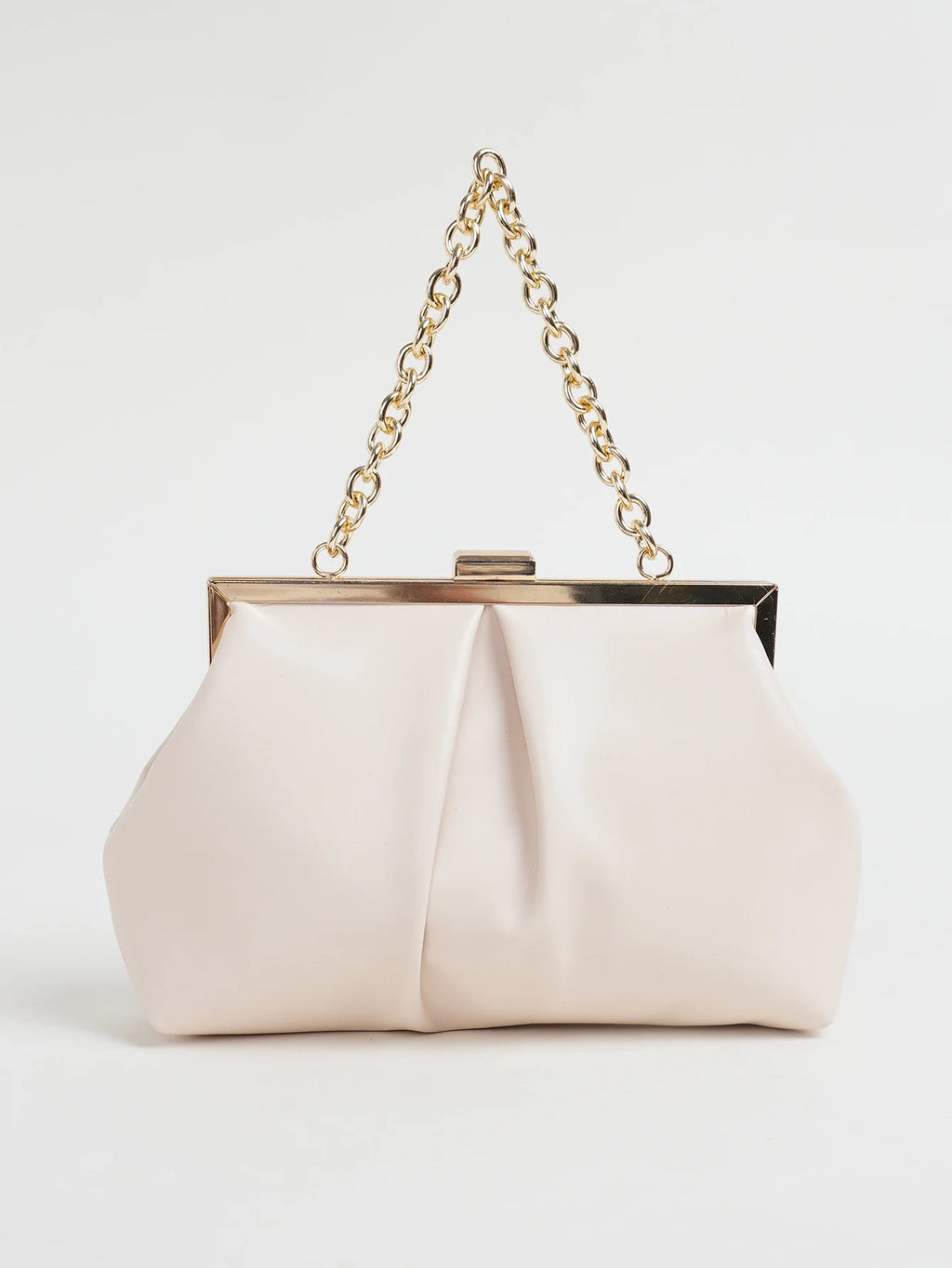 Clutch plisado con broche de marco y cadena