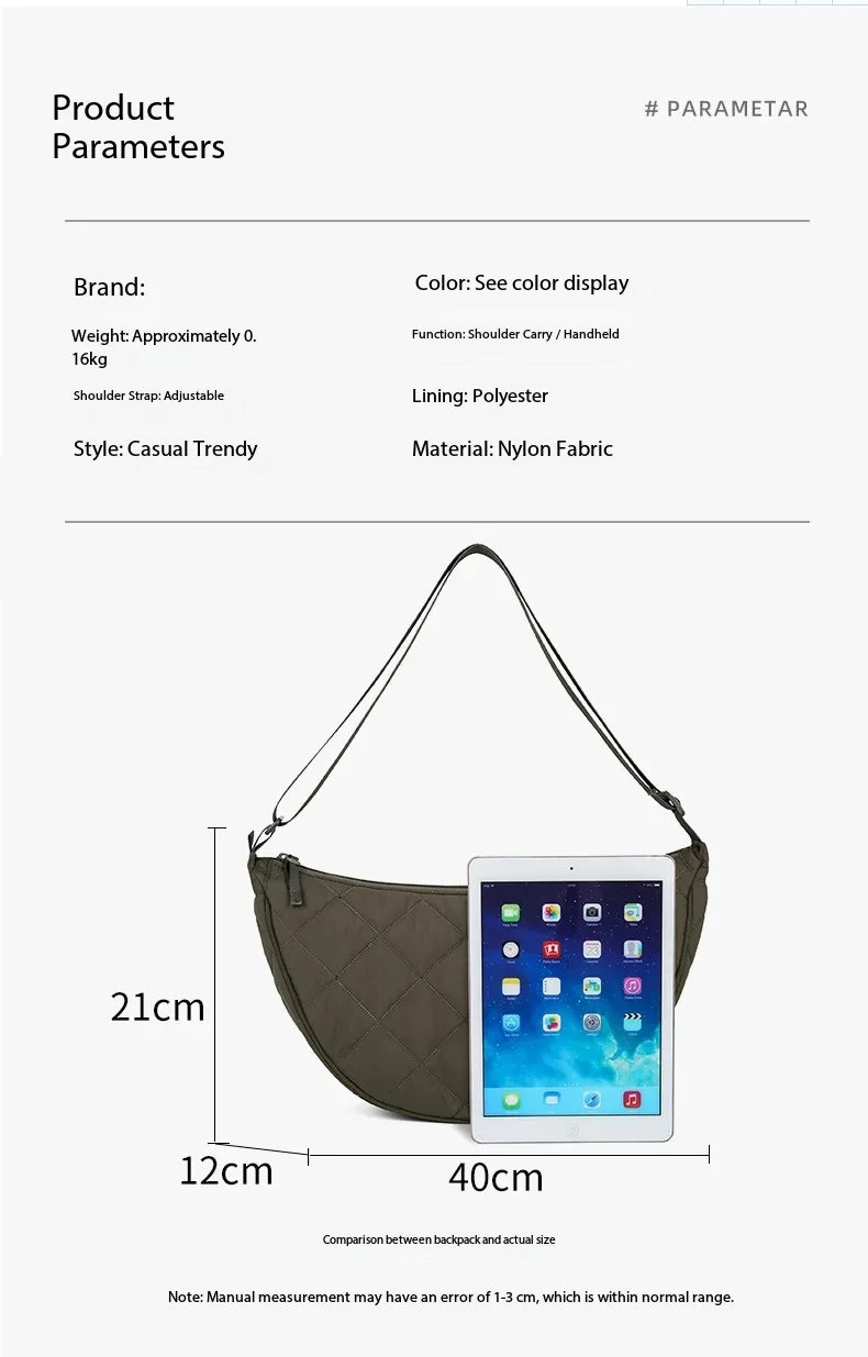 Cartera hobo de nylon con diseño acolchado en rombos
