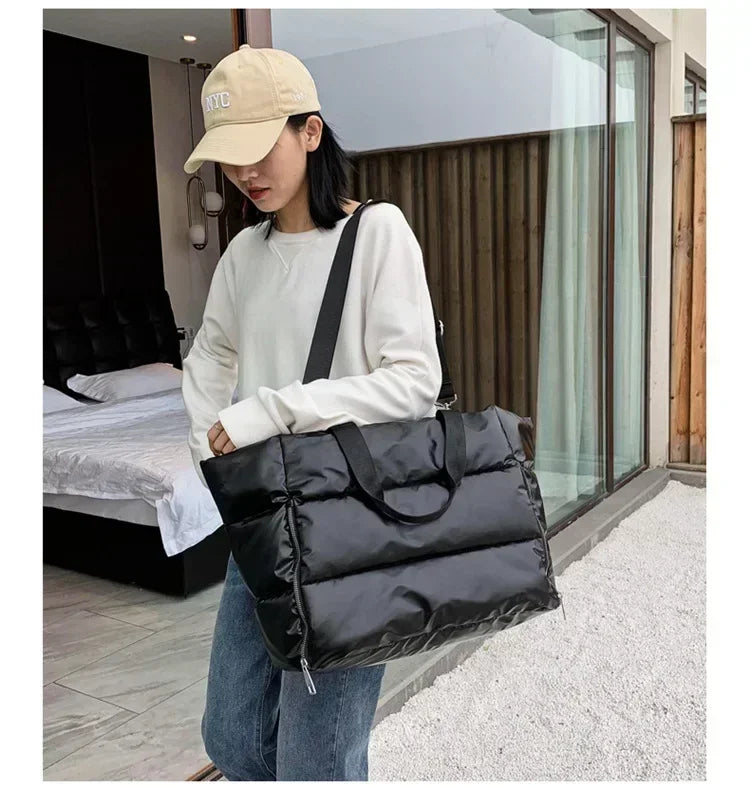 Bolso de gimnasio con bolsillo húmedo y correa desmontable