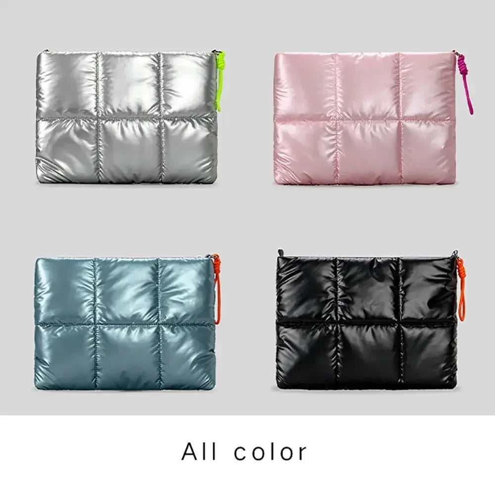 Funda acolchada para notebook con opciones de correa