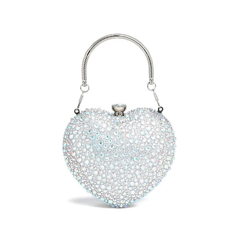 Clutch metálico de corazón con strass