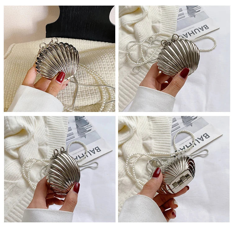 Minaudière metálica mini con cadena cruzada