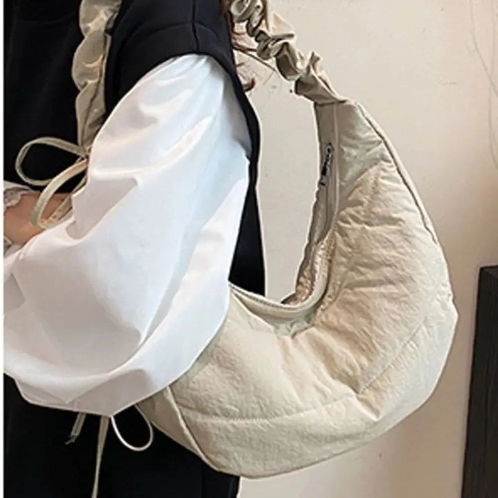 Cartera hobo fruncida con cierre superior