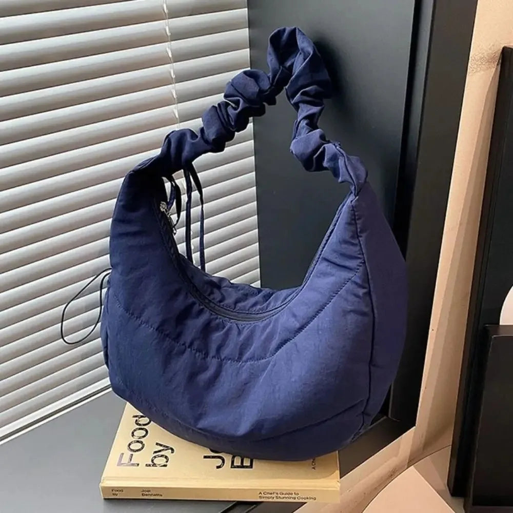 Cartera hobo fruncida con cierre superior