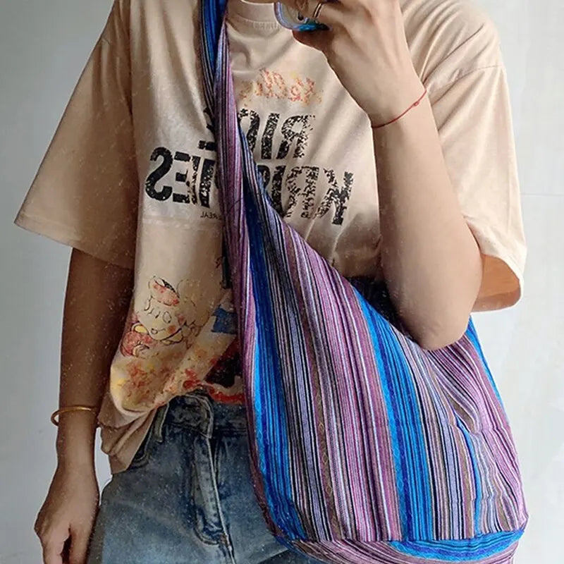 Cartera hobo de lona de estilo bohemio