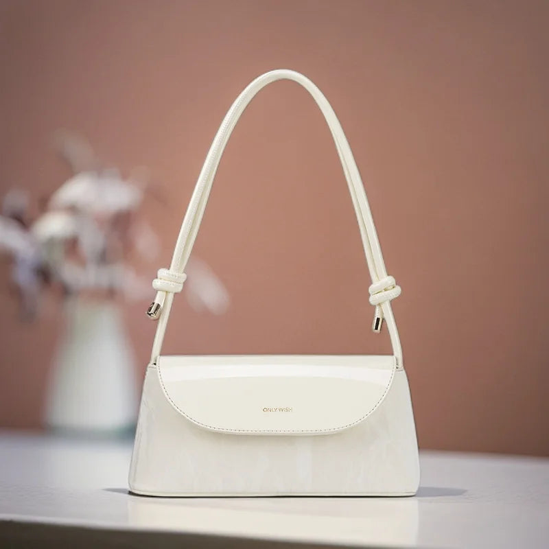 Bandolera rectangular de PU con bolsillo de solapa