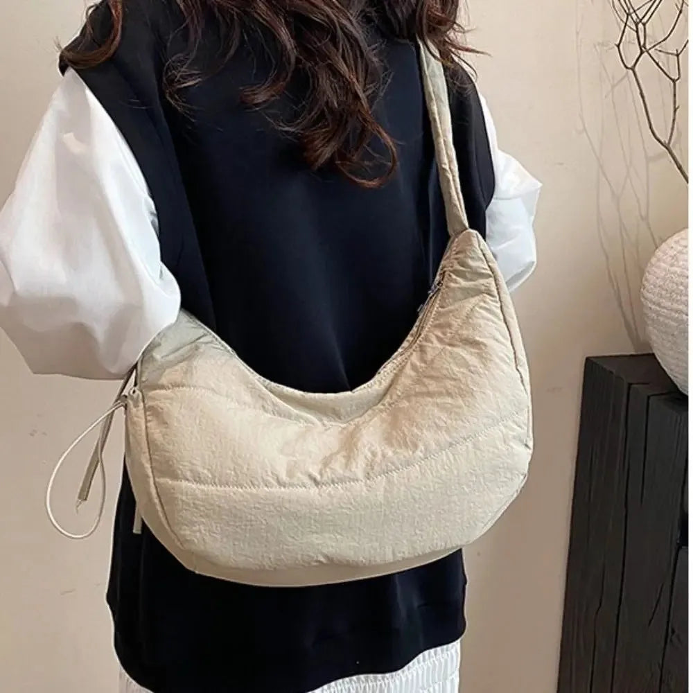 Cartera hobo fruncida con cierre superior