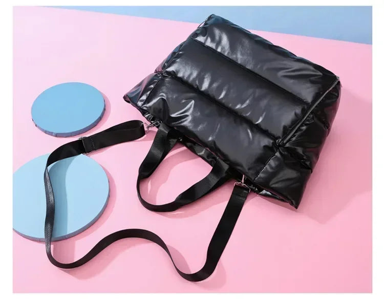 Bolso de gimnasio con bolsillo húmedo y correa desmontable