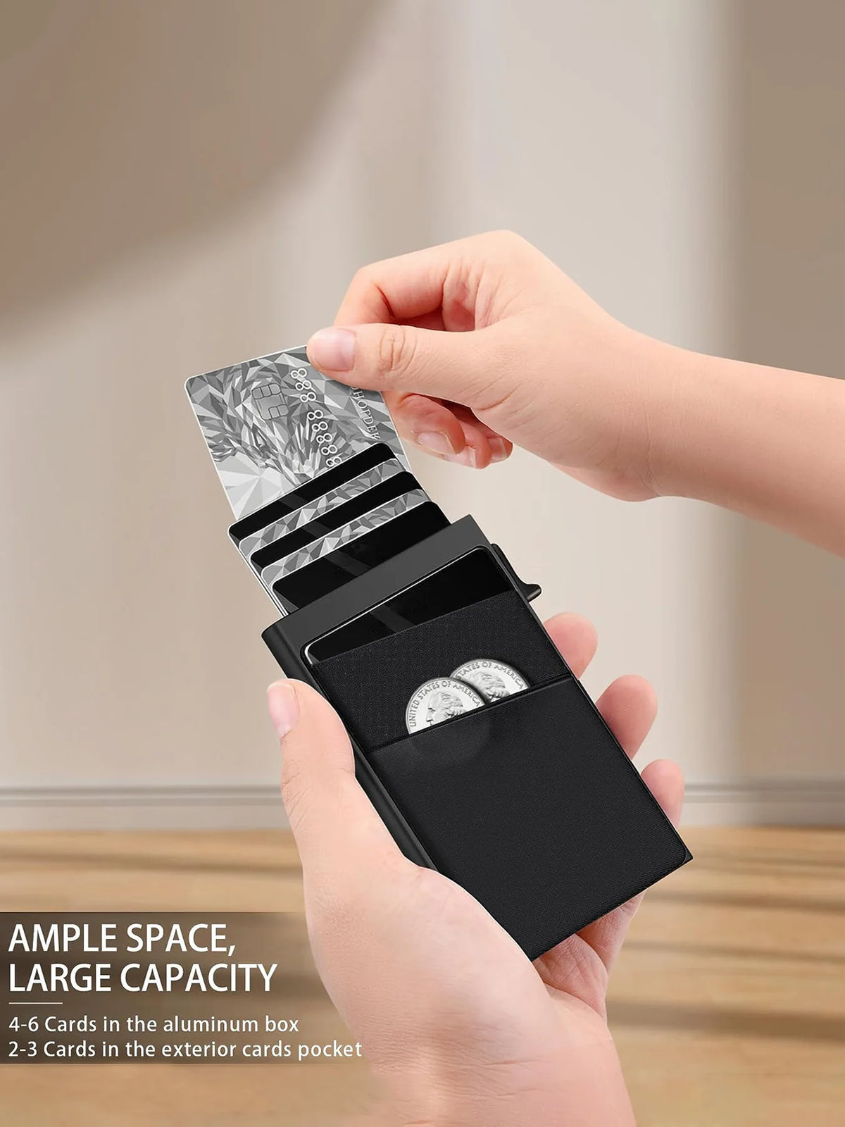 Tarjetero rígido de aluminio de estilo minimalista