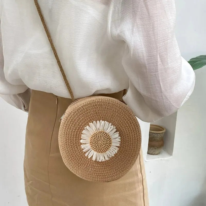 Bandolera redonda de papel con aplique floral