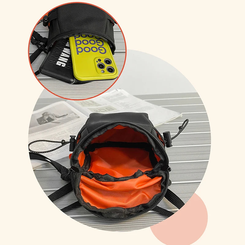 Mini bandolera de nylon con cierre para objetos pequeños