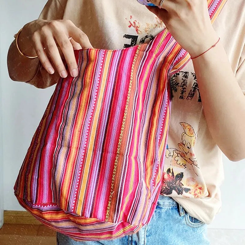 Cartera hobo de lona de estilo bohemio