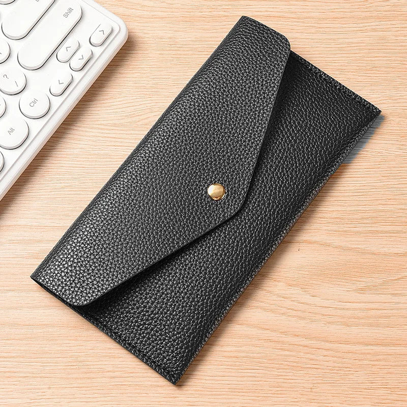 Billetera larga con solapa de estilo minimalista