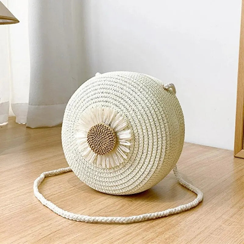 Bandolera redonda de papel con aplique floral