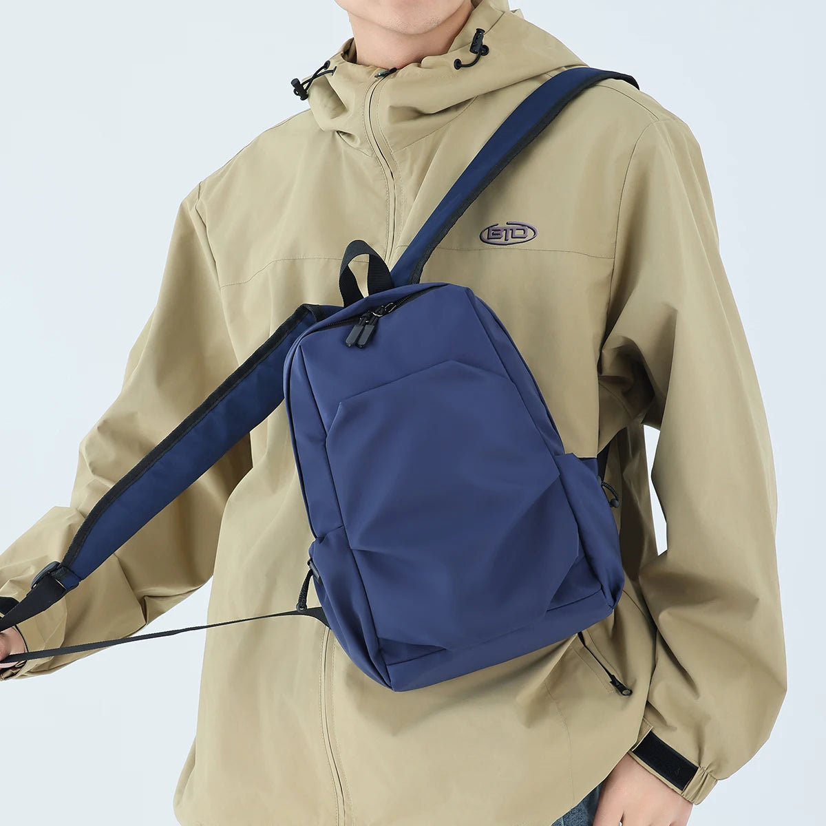Mini mochila de nylon con bolsillo exterior